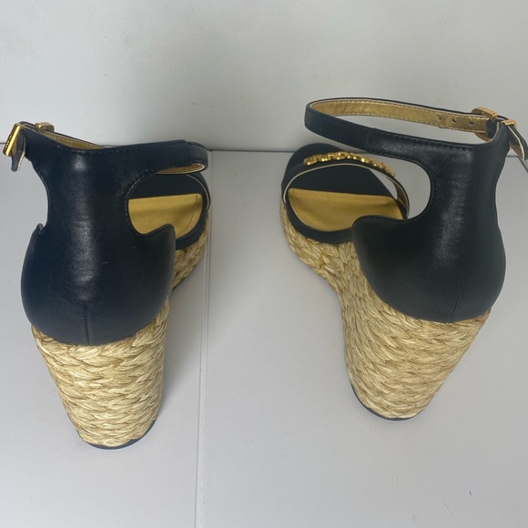 DONNA KARAN NWT & Box Yulissa Ankle Strap Nappa Black & Gold Wedge Sandals - Picture 5 of 7